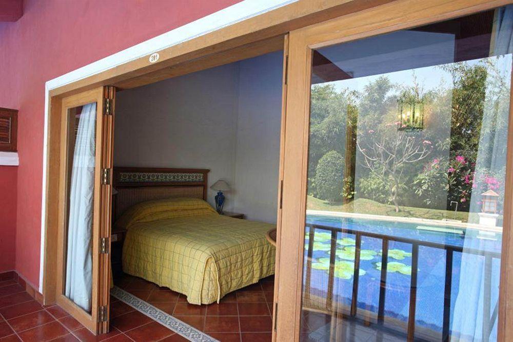Leonia Holistic Destination Hotel Shamirpet Exterior photo