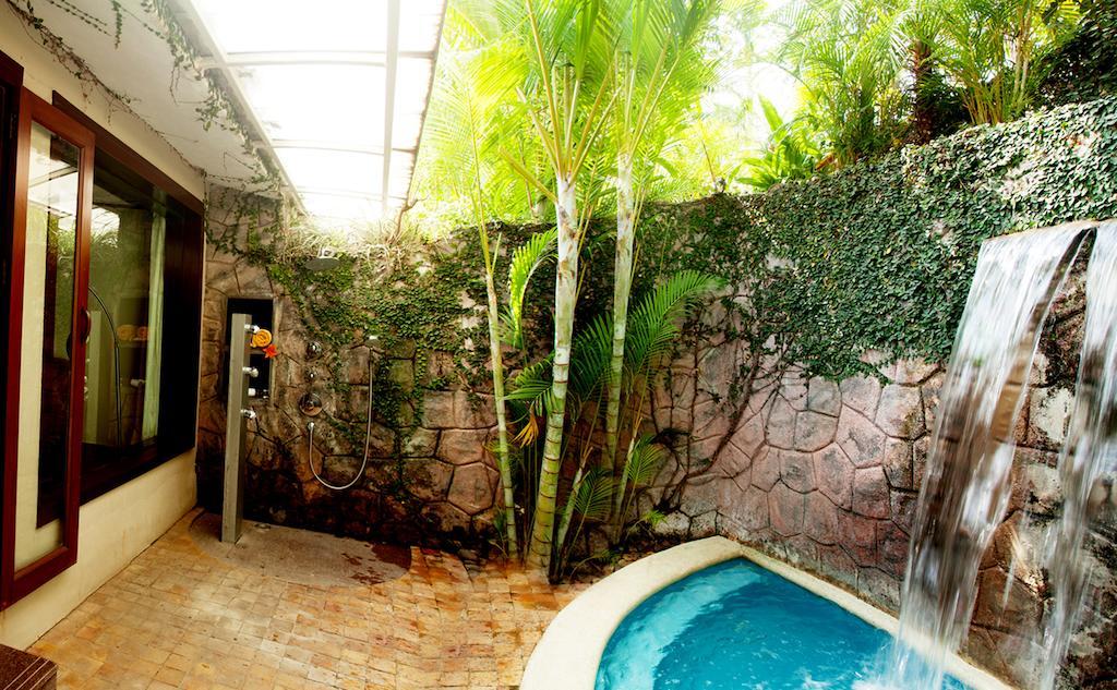 Leonia Holistic Destination Hotel Shamirpet Room photo