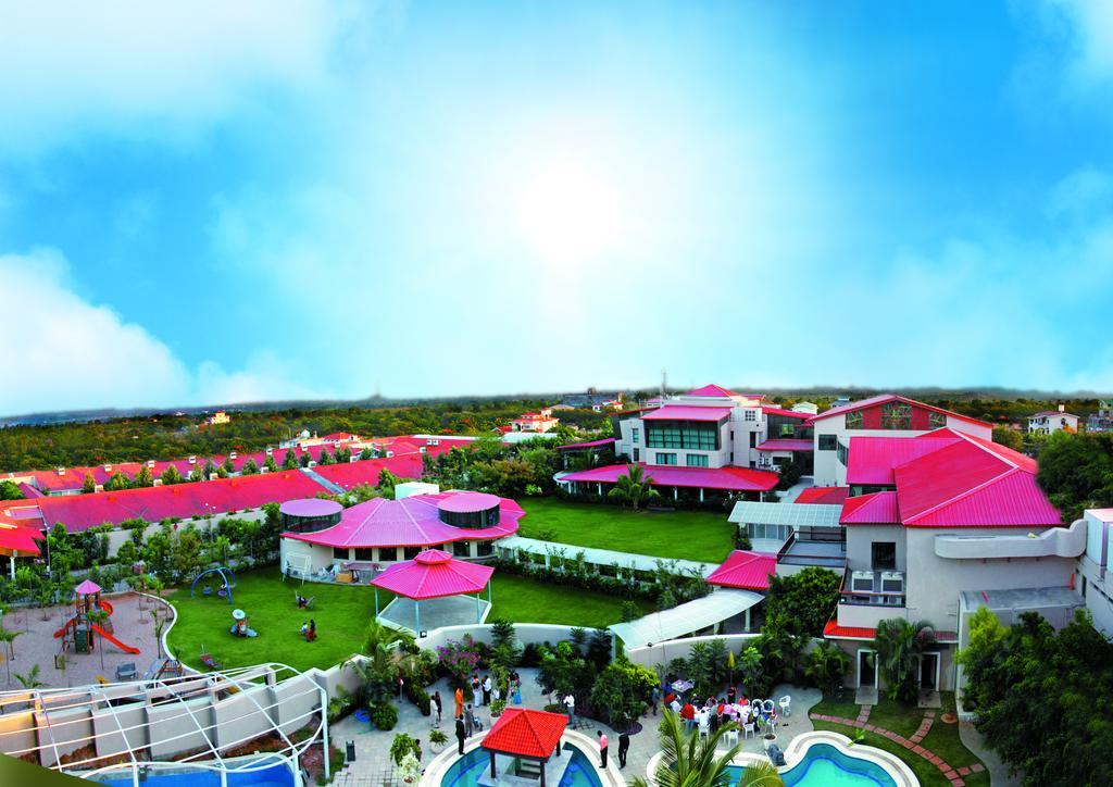 Leonia Holistic Destination Hotel Shamirpet Exterior photo