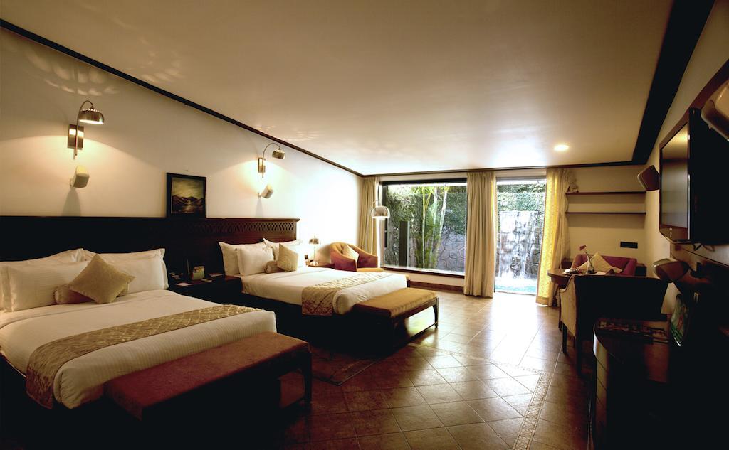 Leonia Holistic Destination Hotel Shamirpet Room photo